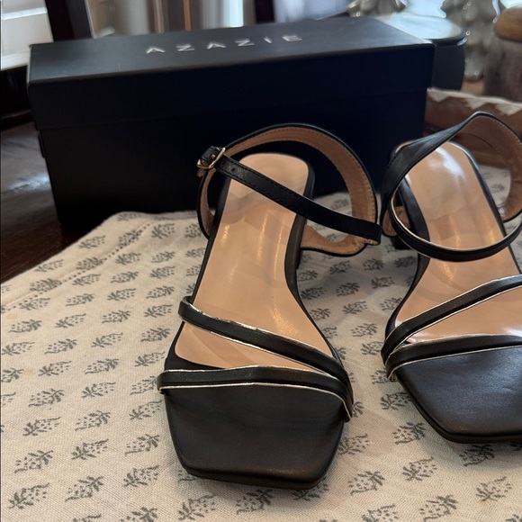 NWT Azazie Women's Black Strappy Heels Size EU 41 ( 9.5) - Picture 2 of 6
